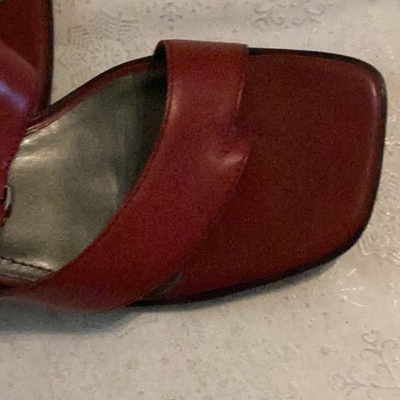 Liz Claiborne shoes - Picture 4 of 10